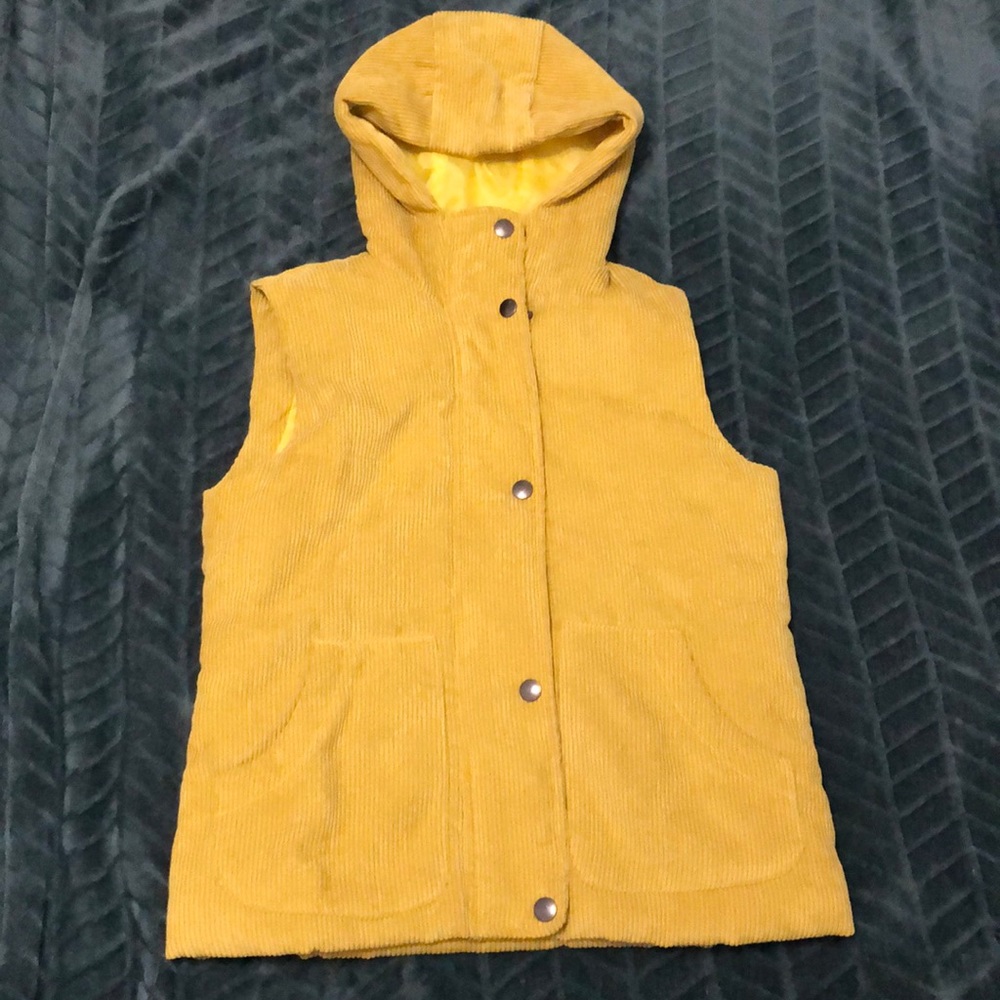 Mustard yellow vest